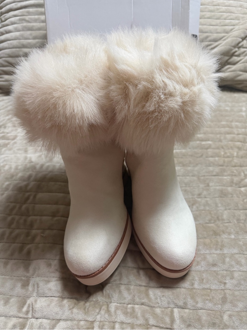 BAMBOO Cream Faux-Fur Cuff Winter Boots